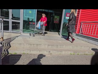 girl in tights 09 24 25. 101